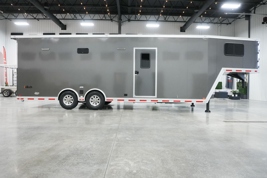 inTech Gooseneck Trailer