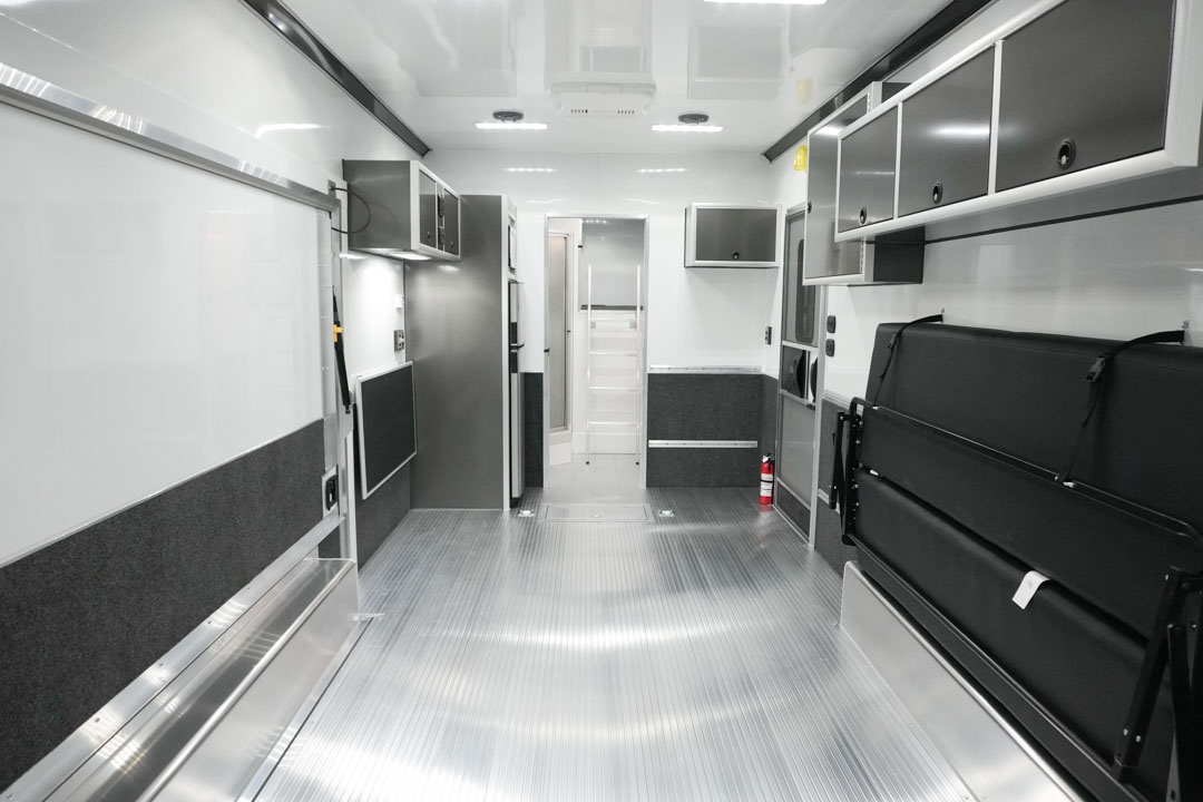 inTech Gooseneck Trailer