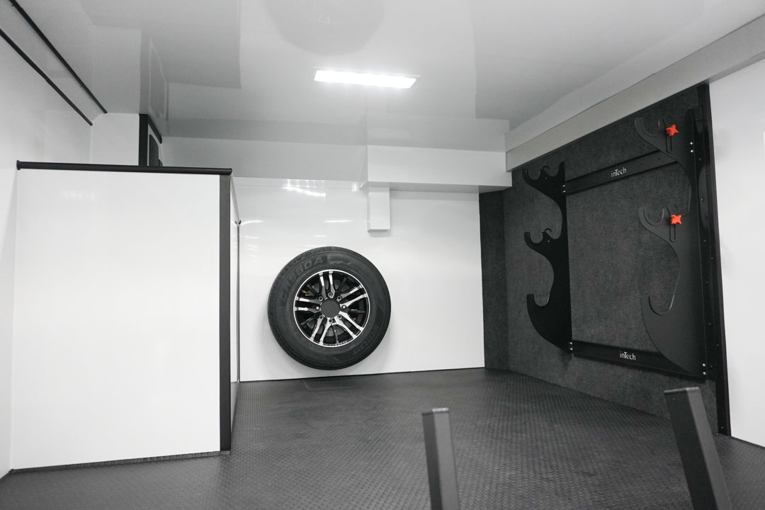 inTech Gooseneck Trailer