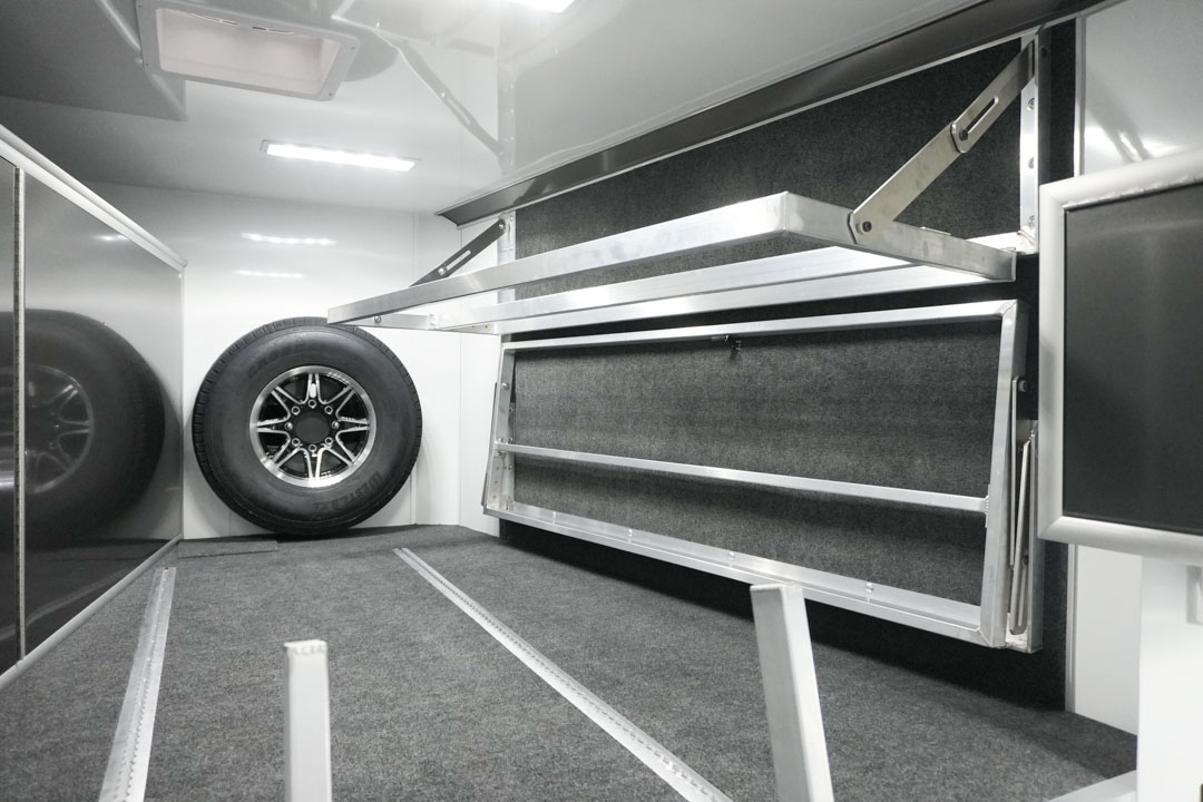 inTech Gooseneck Trailer