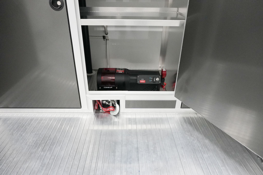 inTech Gooseneck Trailer