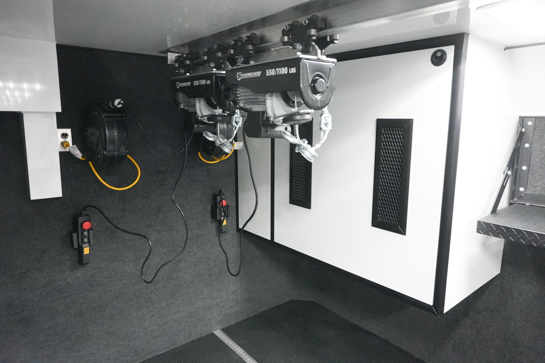 inTech Gooseneck Trailer
