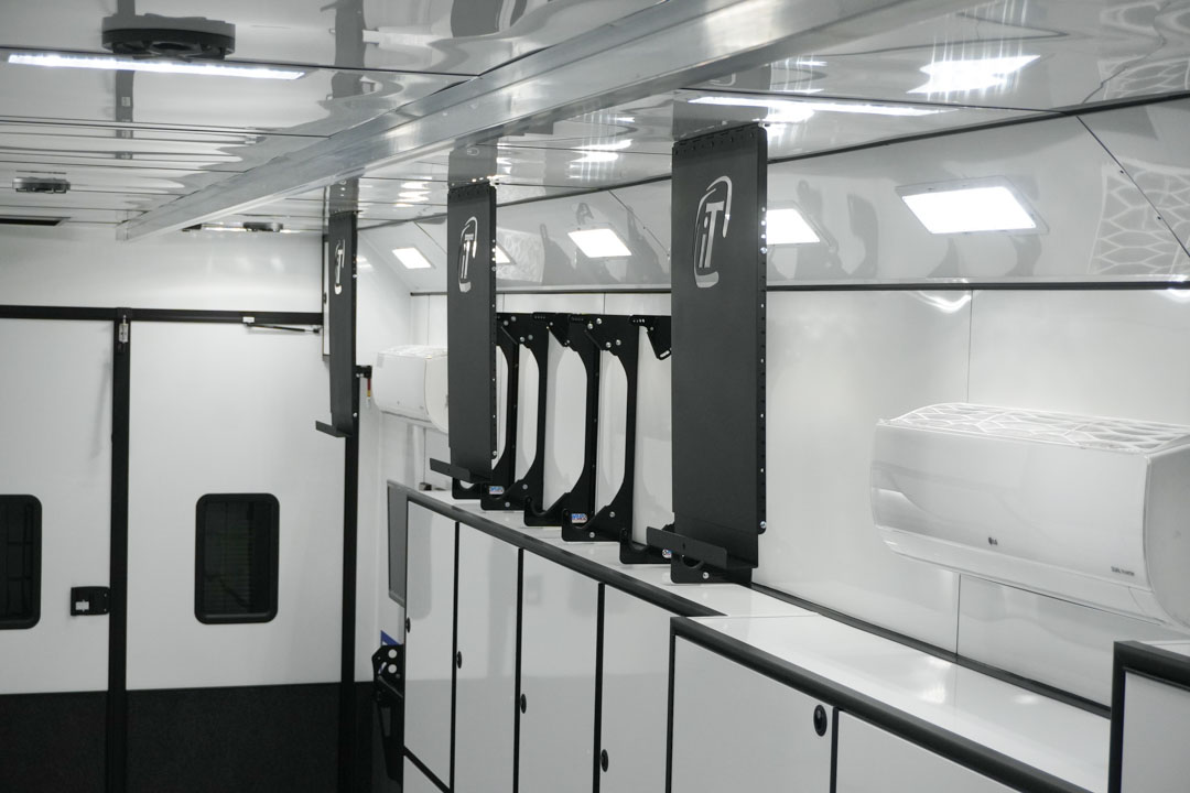 inTech Gooseneck Trailer
