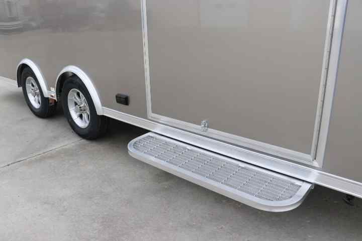 inTech Lite Series Motorsport Trailer