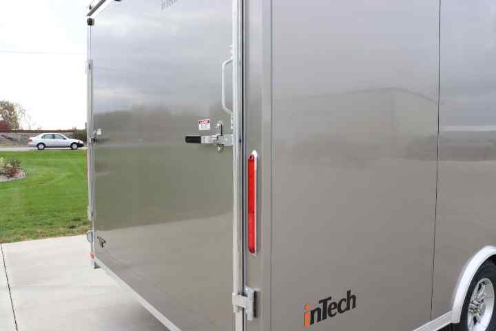 inTech Lite Series Motorsport Trailer