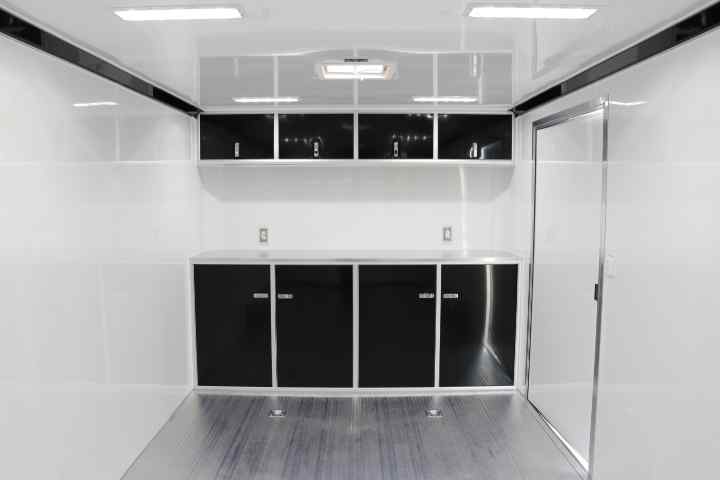 inTech Lite Series Motorsport Trailer