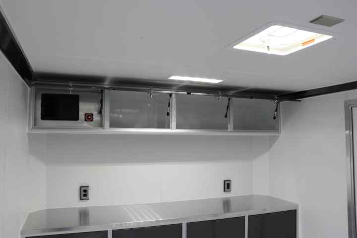 inTech Lite Series Motorsport Trailer