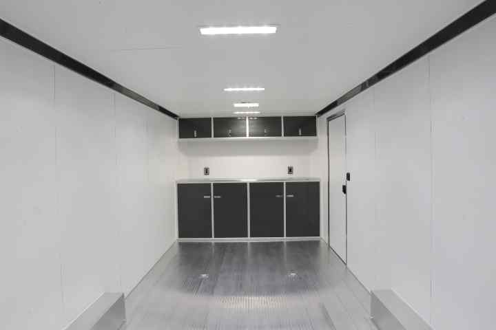 inTech Lite Series Motorsport Trailer