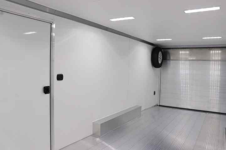 inTech Lite Series Motorsport Trailer