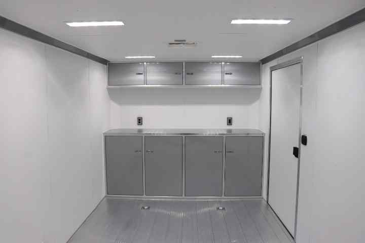 inTech Lite Series Motorsport Trailer