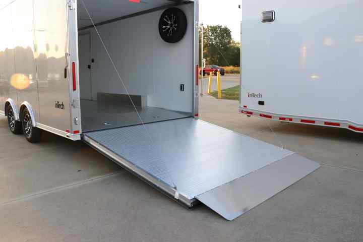 inTech Lite Series Motorsport Trailer