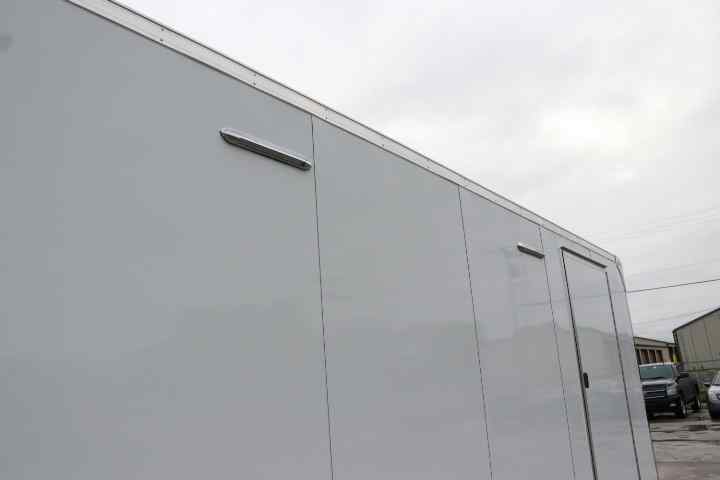 inTech Lite Series Motorsport Trailer