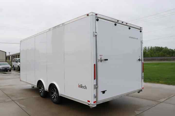 inTech Lite Series Motorsport Trailer