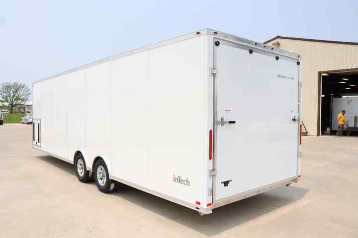 inTech Lite Series Motorsport Trailer