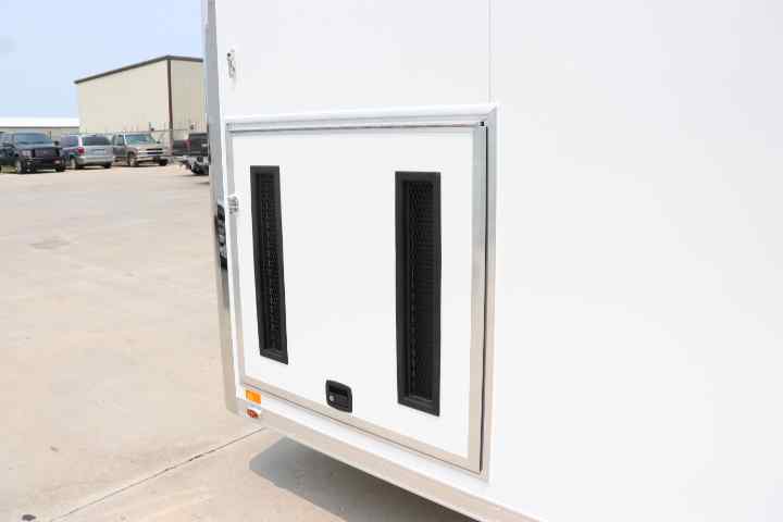 inTech Lite Series Motorsport Trailer