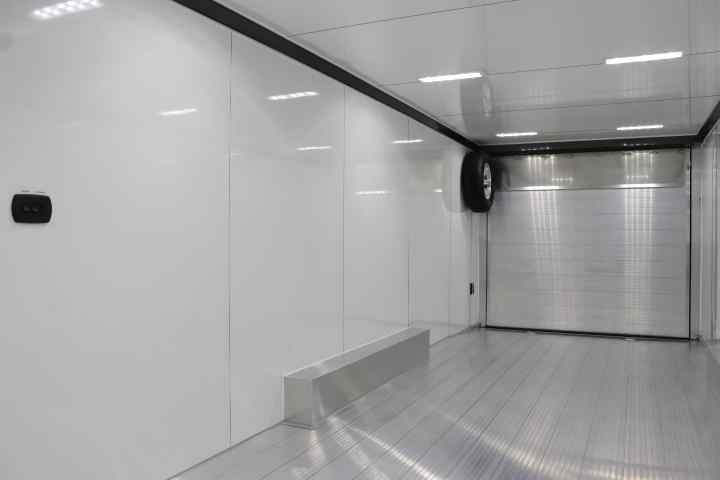 inTech Lite Series Motorsport Trailer