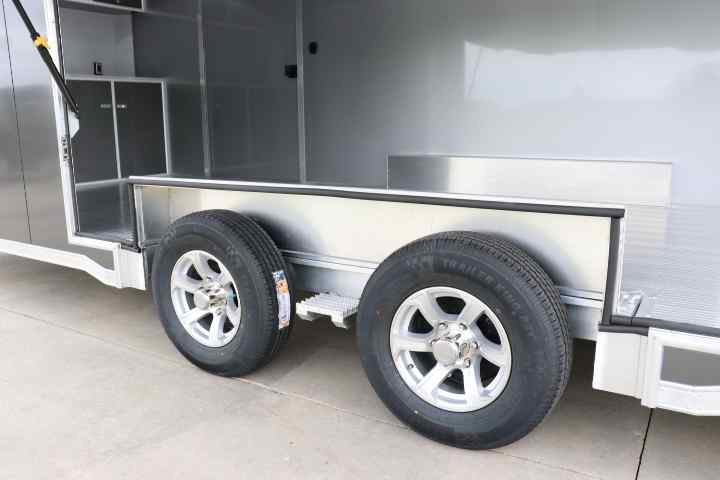 inTech Lite Series Motorsport Trailer