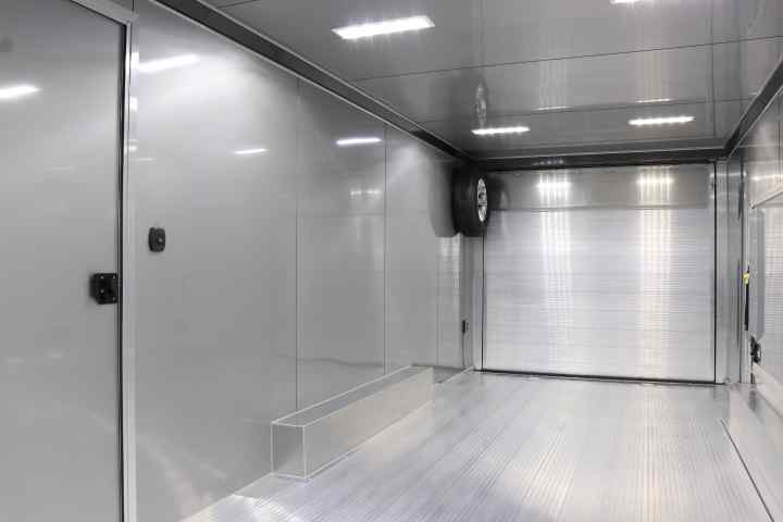 inTech Lite Series Motorsport Trailer