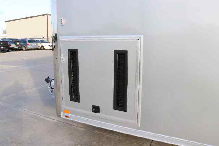 inTech Lite Series Motorsport Trailer