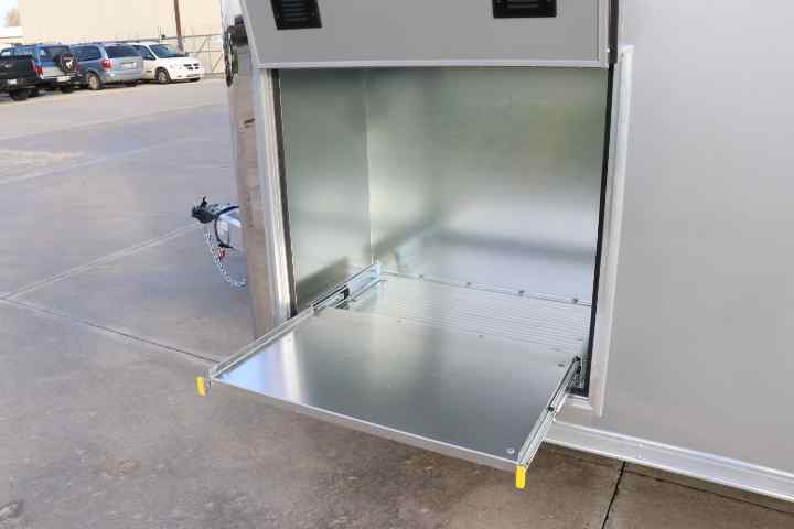 inTech Lite Series Motorsport Trailer