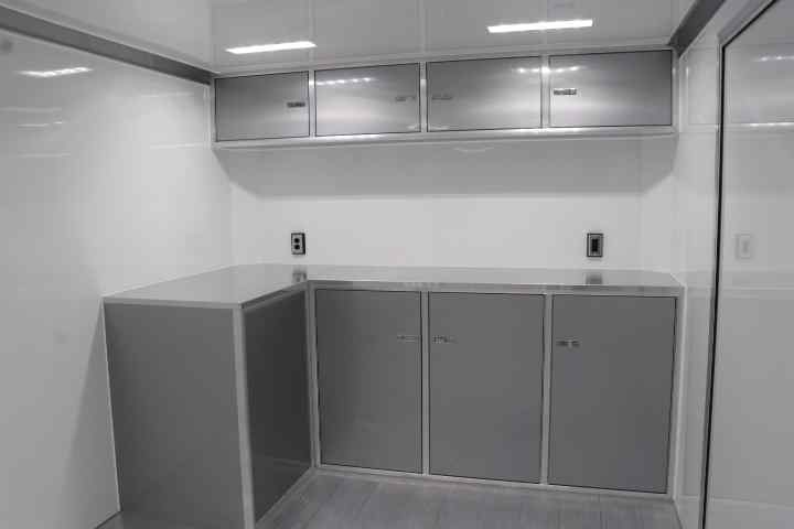 inTech Lite Series Motorsport Trailer