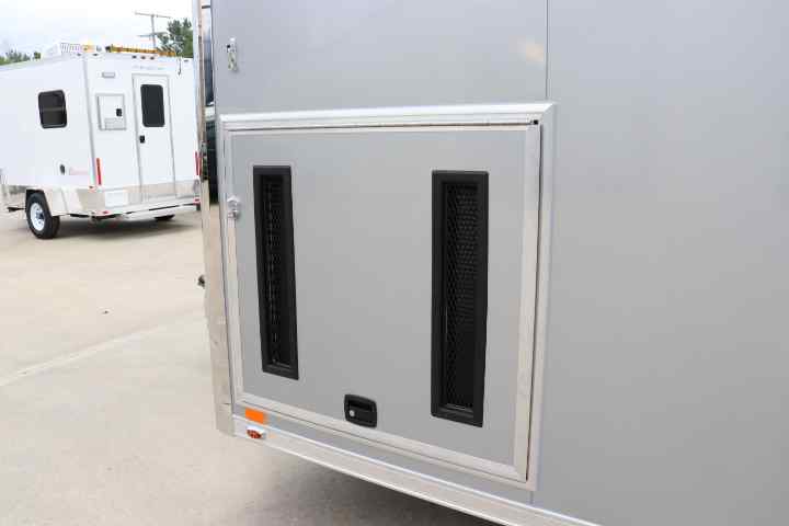 inTech Lite Series Motorsport Trailer