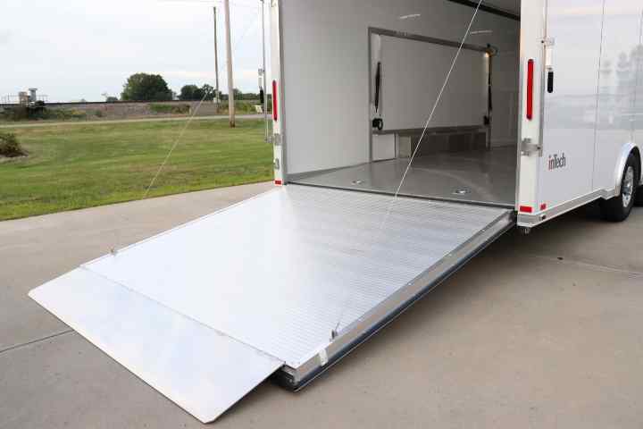 inTech Lite Series Motorsport Trailer