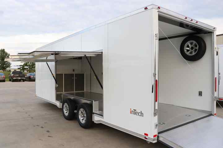 inTech Lite Series Motorsport Trailer