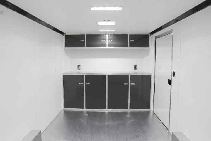 inTech Lite Series Motorsport Trailer