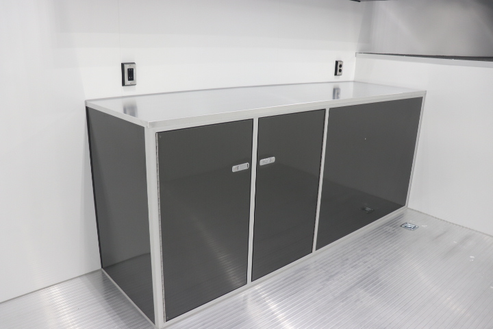 inTech Lite Series Motorsport Trailer