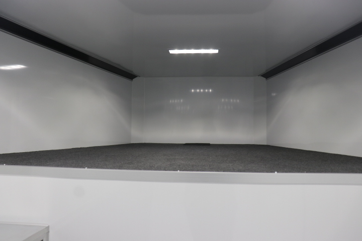 inTech Lite Series Motorsport Trailer