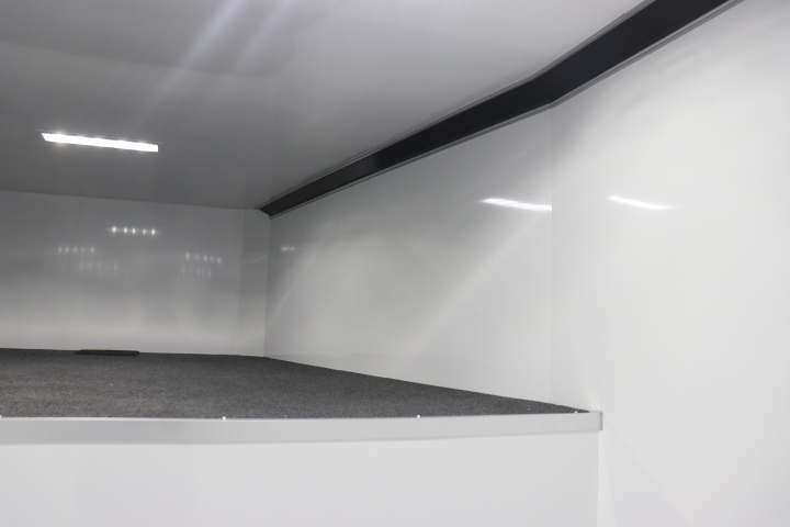 inTech Lite Series Motorsport Trailer