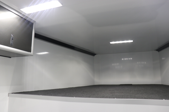 inTech Lite Series Motorsport Trailer