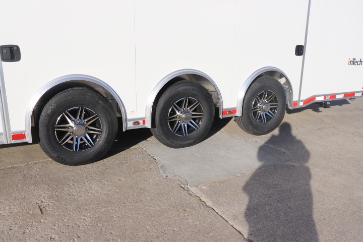 inTech Lite Series Motorsport Trailer