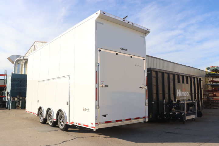 inTech Lite Series Motorsport Trailer