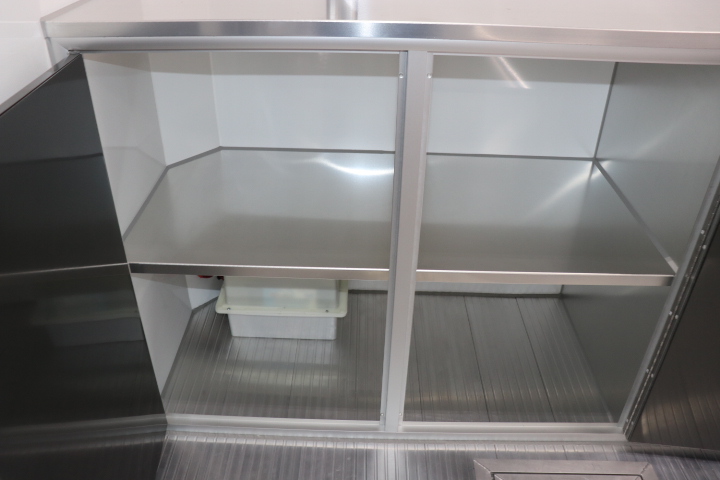 inTech Lite Series Motorsport Trailer