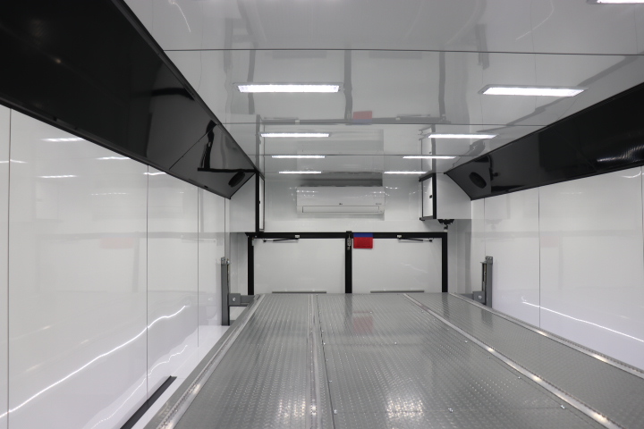 inTech Tag Trailer
