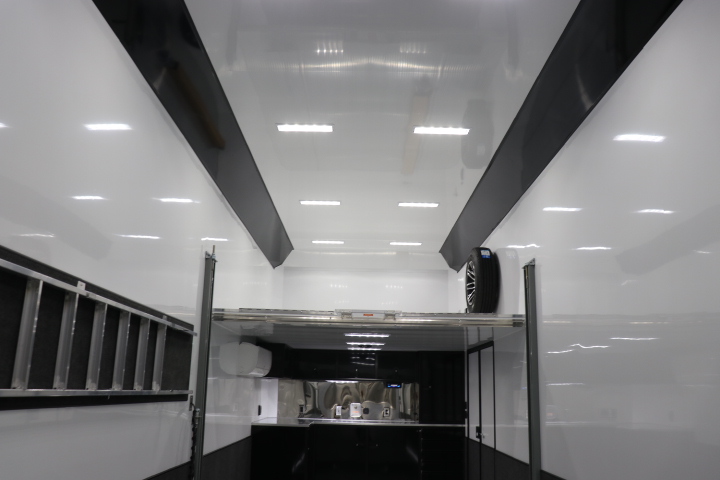 inTech Tag Trailer