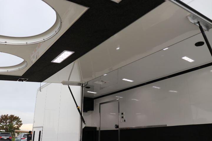 inTech Tag Trailer