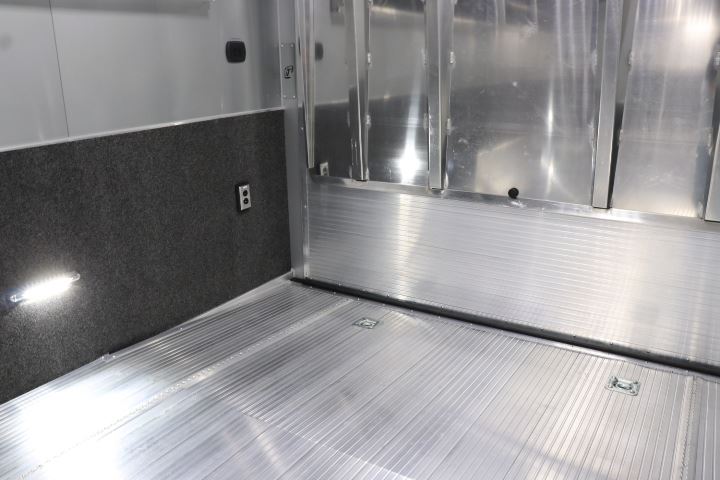 inTech Tag Trailer