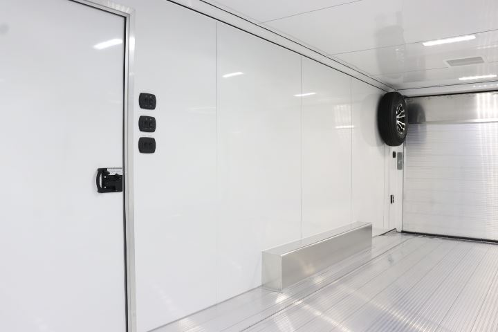 inTech Tag Trailer