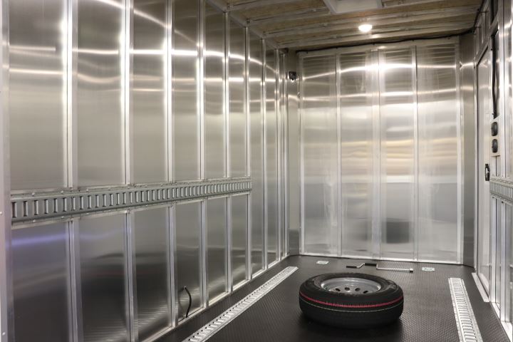 inTech Tag Trailer