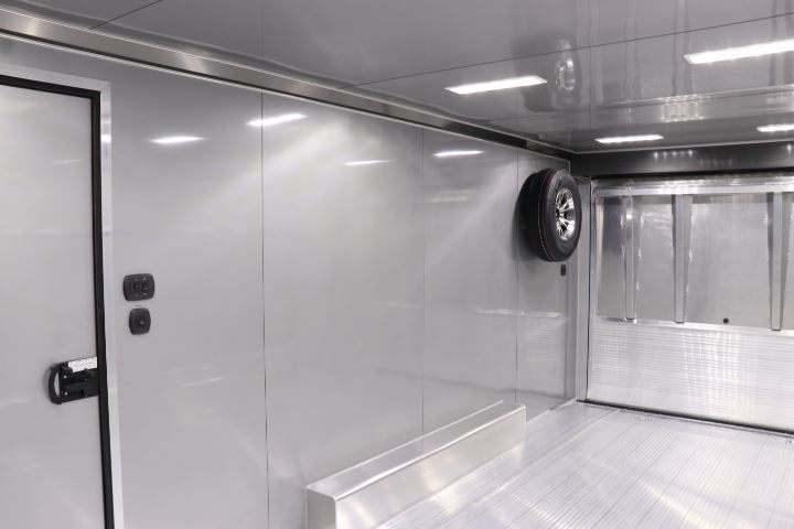 inTech Tag Trailer