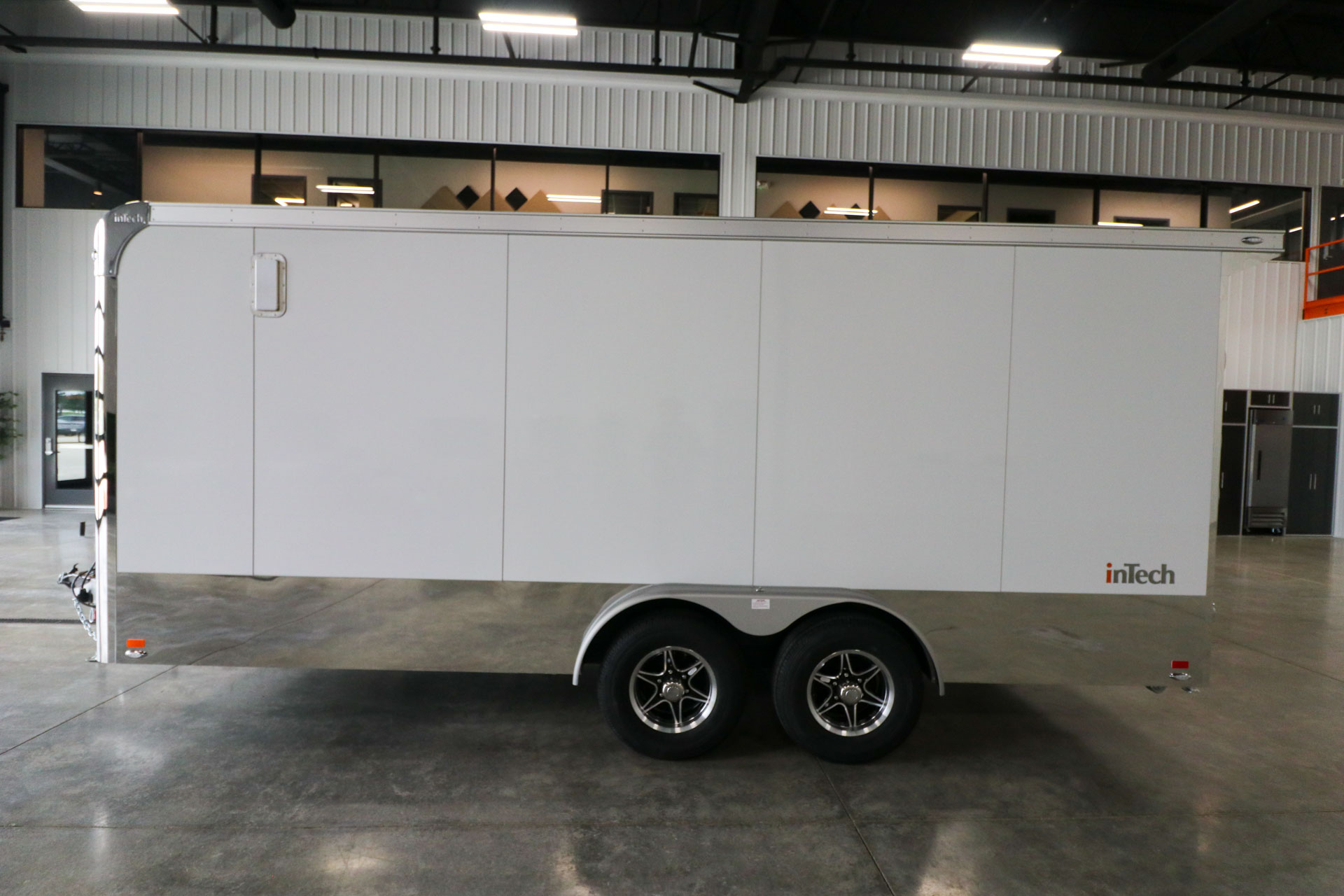 inTech Tag Trailer
