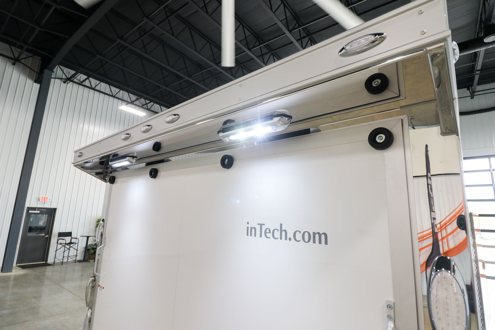 inTech Tag Trailer