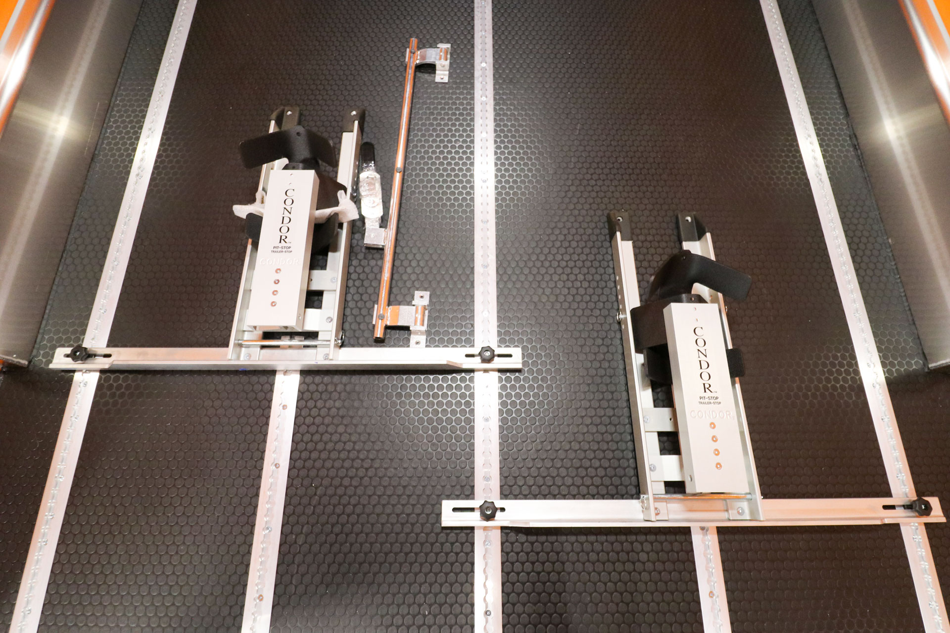 inTech Tag Trailer