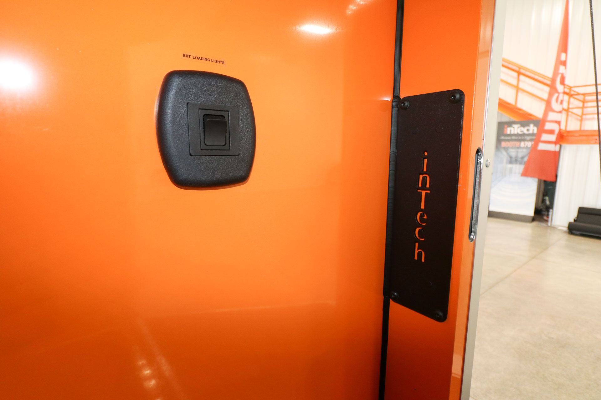 inTech Tag Trailer