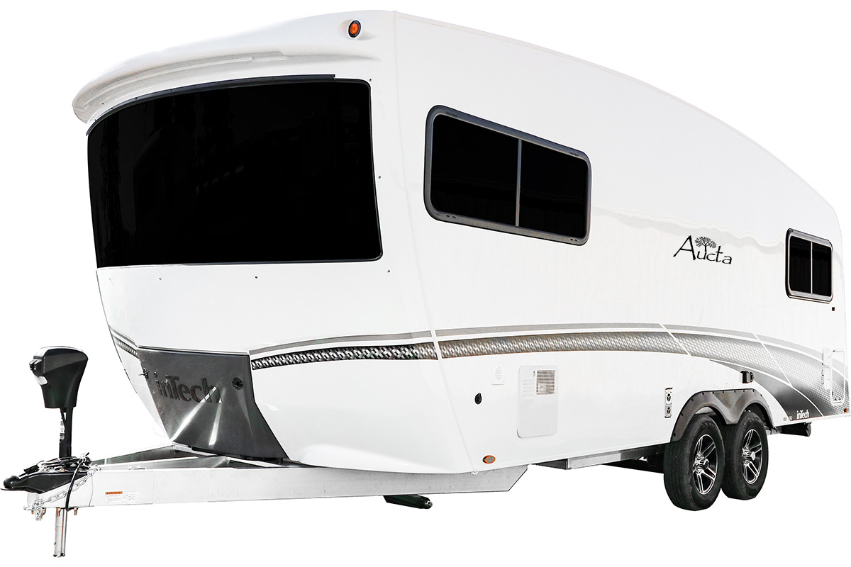 Aucta trailer exterior